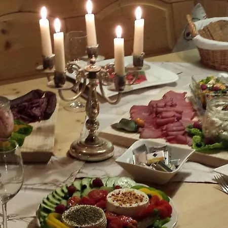 Gutshof Wolfgangsee Resort&event 4*
