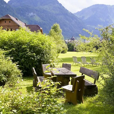 Hotel Gutshof Wolfgangsee Resort&event 4*